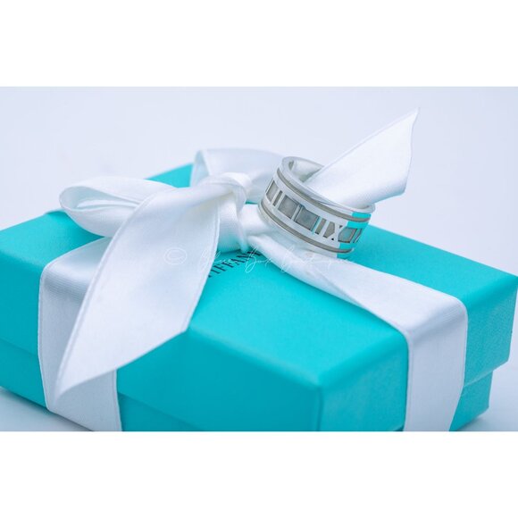 Tiffany & Co. Vintage Atlas Roman Numeral Ring Wide Band Silver Size 9.5 - Picture 2 of 6